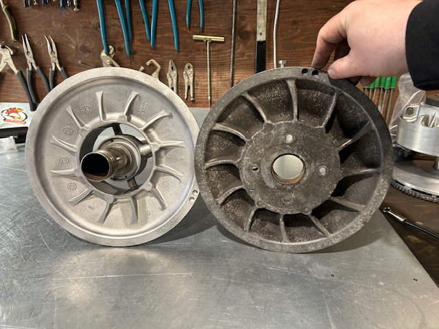 Embrayage de motoneige en réusinage